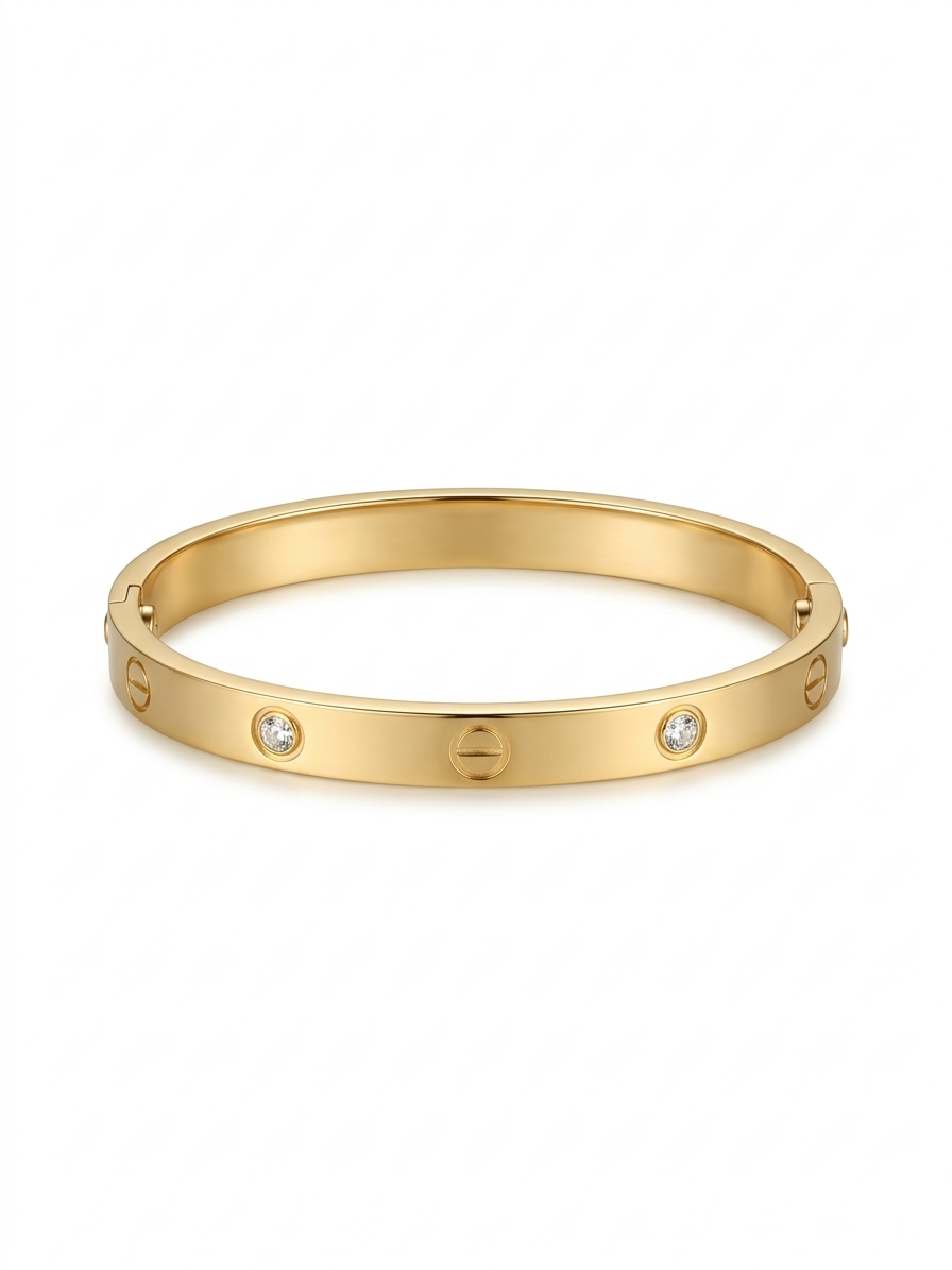 Anti-tarnish 18K gold-plated emerald-cut bangle.