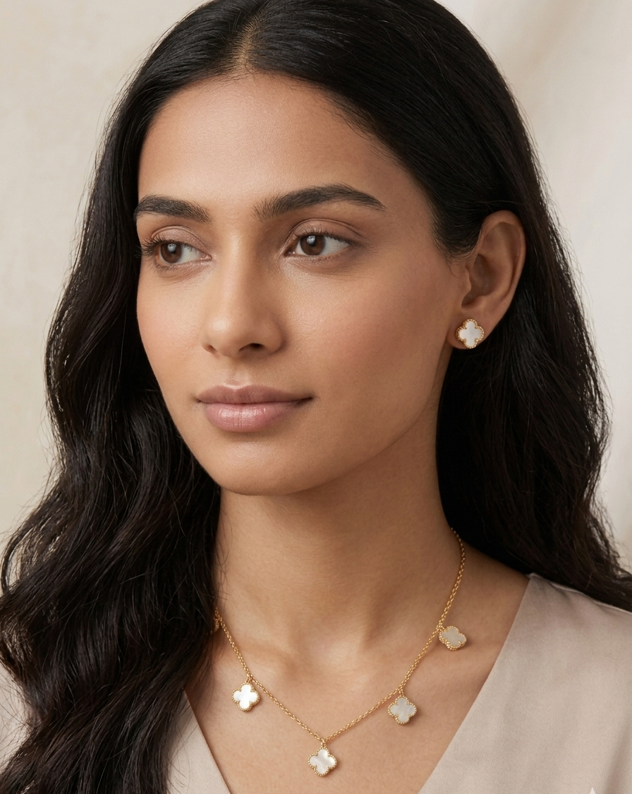 Elegant Clover Jewelry Set - 18K Gold Plated