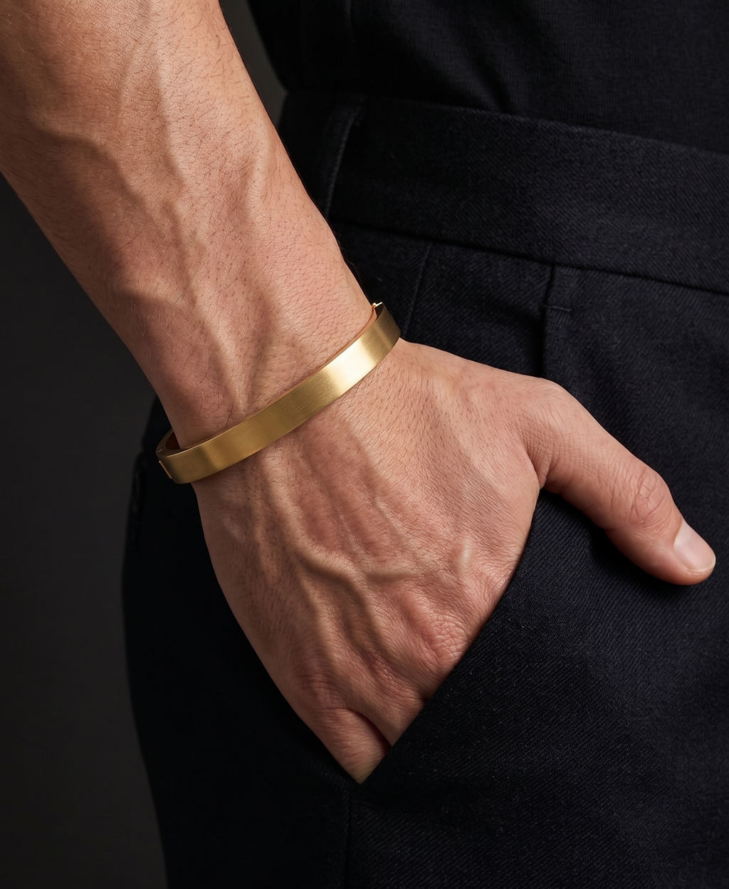 Gold Silhouette Men's Bracelet - 18K Gold Plated