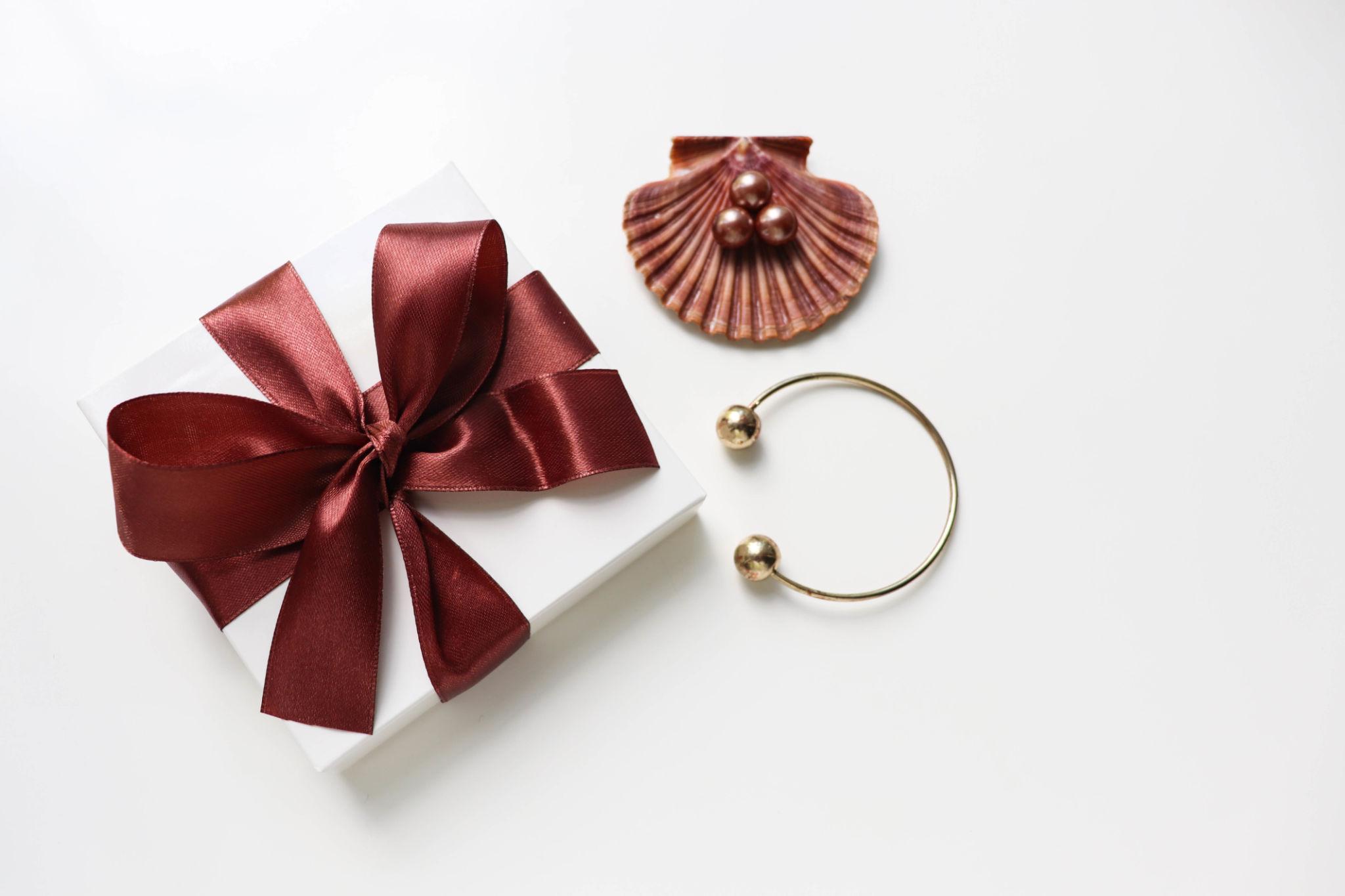Gift Wrap